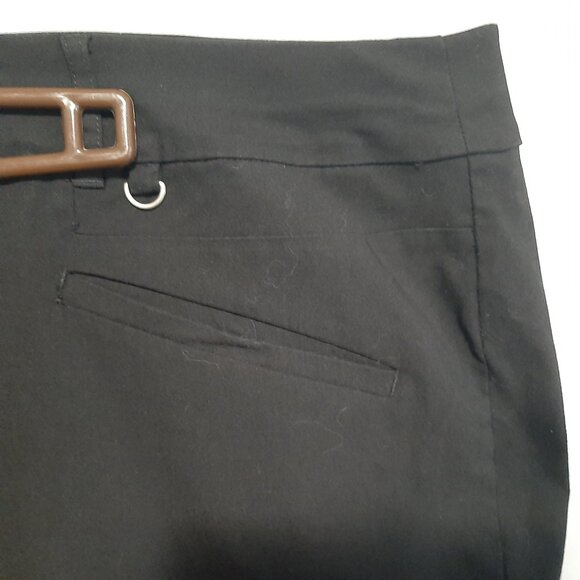 Penningtons Savvy Capri in Black - Picture 2 of 5